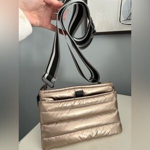 THINK ROYLN Women’s Bum Bag Crossbody Space Gray/Silver Puffy